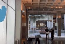 马斯克抱水槽“入主”推特总部自称首领 公司周五移交至其名下：笑容灿烂、廋身后帅了不少 - v2ra小站