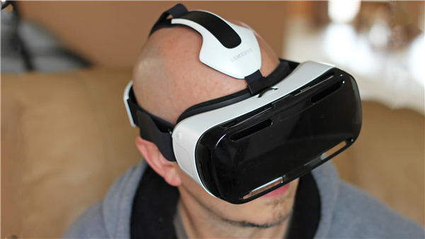VR号称“未来的入口”:结果成了“吃灰神器” 闲鱼一堆二手99新 - v2ra小站