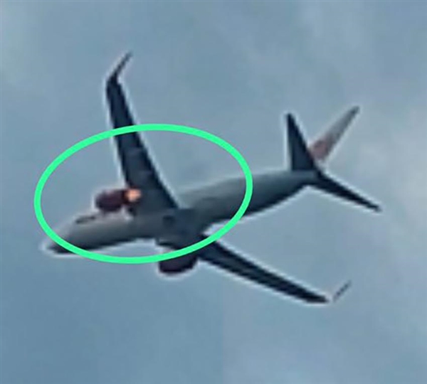 印尼狮航一架波音737客机起飞不久后发生引擎着火:画面骇人!紧急返航 - v2ra小站