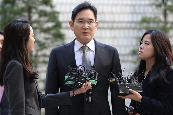 十年副职终于转正！李在镕正式就任三星电子会长 - v2ra小站