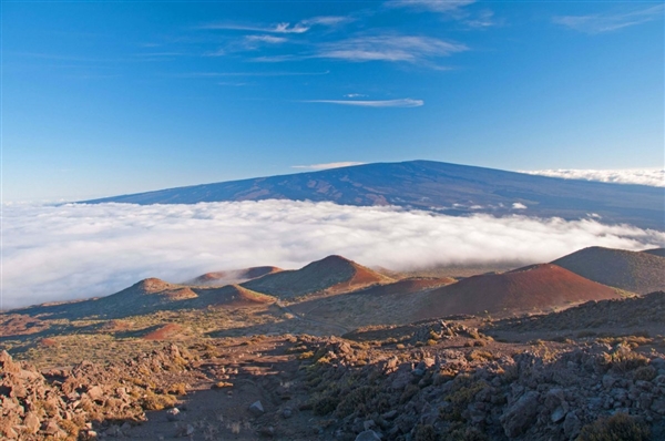 世界最大!茂纳洛亚活火山或将喷发:当地居民已收到预警 - v2ra小站
