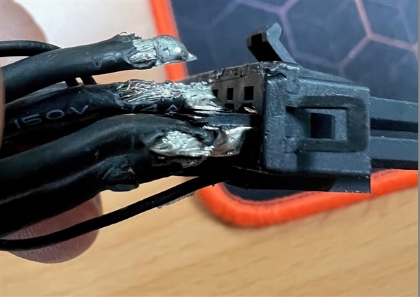 1.3万RTX 4090陷“烧毁”门 NV着急称正调查:用户拒当小白鼠喊话更不会买 - v2ra小站