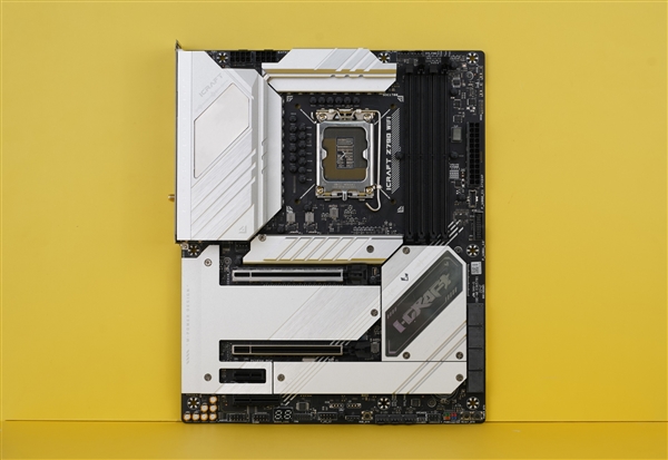 20相供电!13代酷睿座驾铭瑄iCraft Z790 WiFi图赏 - v2ra小站