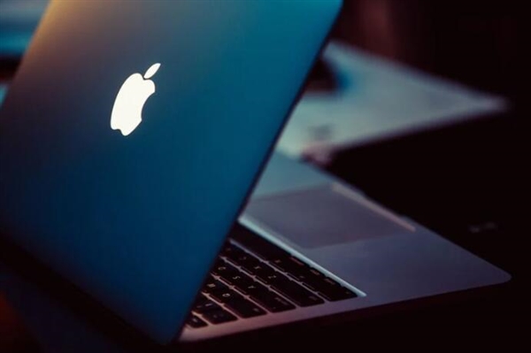 让苹果“亮”起来！MacBook发光logo有望回归 - v2ra小站