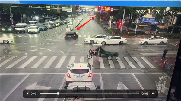 浙江台州特斯拉追尾连撞两车 官方通报:事故致2死1伤 - v2ra小站