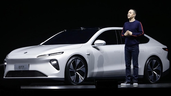 李斌:40万以上电动车 中国100名车主73位选蔚来 - v2ra小站