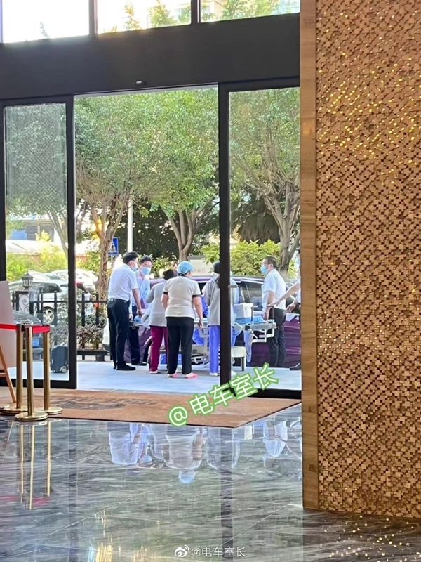 移动产房？车主理想L9上喜得千金：辅助驾驶、语音控制立功 - v2ra小站