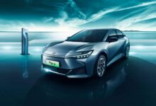 丰田bZ3实车首发亮相：开门方式罕见 博主实测会夹手 - v2ra小站