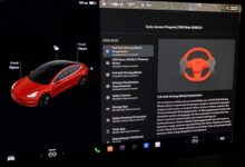 特斯拉动真格:拿重物压方向盘欺骗系统 “封号”且不退款 - v2ra小站