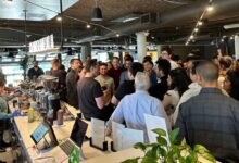 马斯克确认大裁员!推特被告了:没提前通知 - v2ra小站