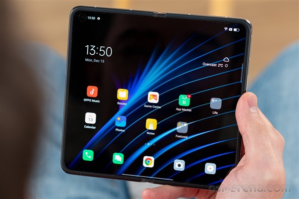最轻折叠屏将诞生!OPPO折叠屏新品比iPhone 14 Pro Max还轻:老外也想买 - v2ra小站