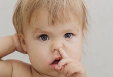 25岁小伙长期挖鼻孔形成血管瘤 必须手术！医生建议戒掉该行为 - v2ra小站