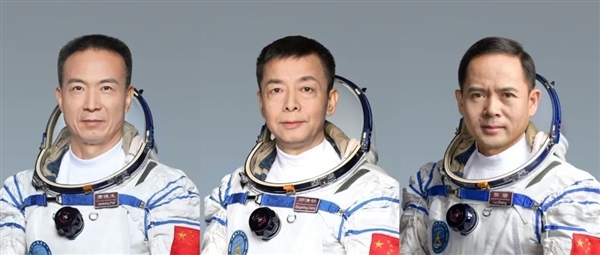 等待25年终于圆梦 56岁航天员邓清明表态:坚守初心 永不停歇 - v2ra小站