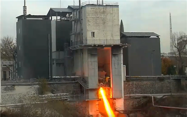 我国重型火箭25吨级氢氧发动机全系统试车成功:未来登月用 - v2ra小站