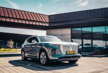 拿重物压方向盘当“自动驾驶”不通了 红旗首发离手监测技术 - v2ra小站