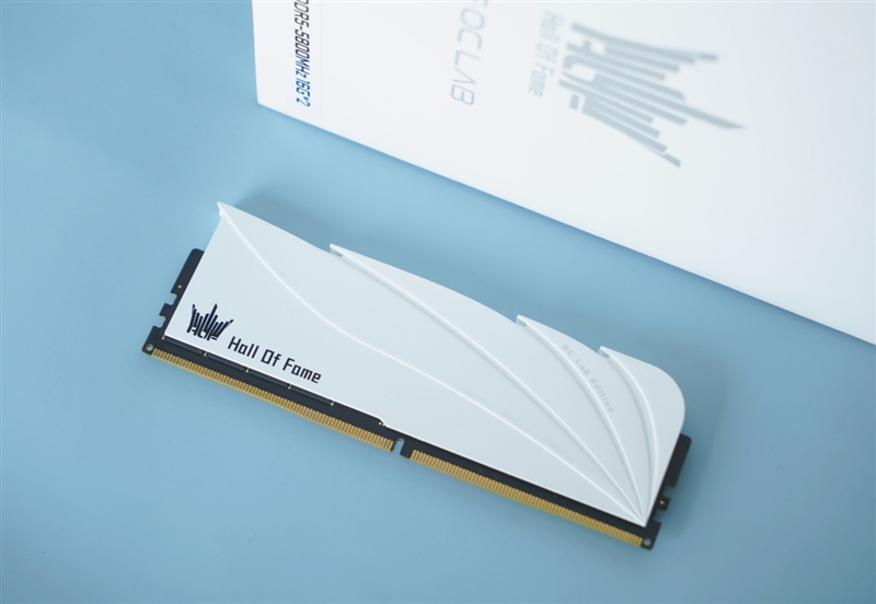 轻松超频6600MHz！影驰HOF OC Lab大师S DDR5 5800评测：可提升10%游戏性能 - v2ra小站
