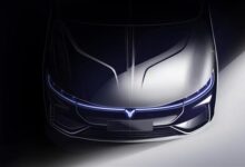 岚图首款轿车追光亮相：车顶曲线酷似保时捷Panamera - v2ra小站