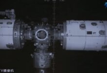 神舟十五号成功对接空间站组合体!首次形成三舱三船构型 - v2ra小站