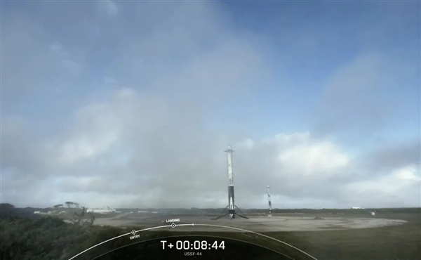 时隔3年 SpaceX猎鹰重型火箭重出江湖!发射多颗军事卫星 - v2ra小站