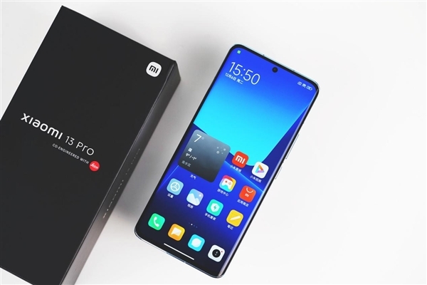 太强了!卢伟冰称小米13 Pro应该叫“小米13 Pro Ultra” - v2ra小站