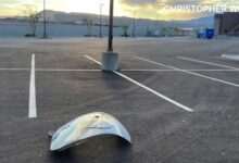 美国一架飞机的舱门从天上掉下来了 尴尬至极:官方出手调查 - v2ra小站