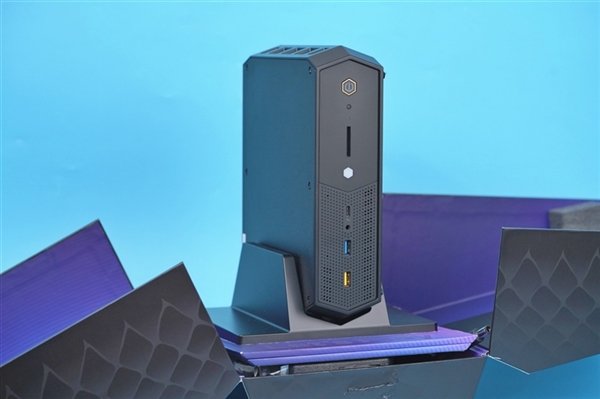 2.5L超强迷你电脑!Intel NUC蝰蛇峡谷国行降价:8999元到手 - v2ra小站