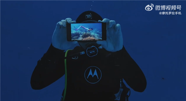 硬刚小米13！moto X40核心配置官方全面揭晓 - v2ra小站