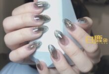 00后女大学生做宿舍美甲月入过万：没毕业就开店、买车了 - v2ra小站