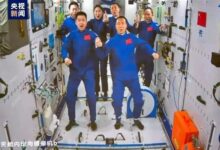 6位航天员在太空拼桌吃饭 国产航天微波炉立功 极致小巧 - v2ra小站