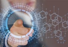 男子每天点赞上万次被处罚 当庭演示一分钟才点赞91个 - v2ra小站