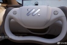 上汽智己CEO解释为何要采用半幅方向盘:为了视野开阔 - v2ra小站