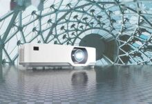夏普推出了NEC P627UL激光投影机:亮度高达6200ANSI流明 - v2ra小站