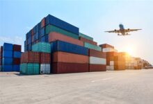 春节多家快递公司高薪留人:日薪500元 月薪轻松过万还发补贴 - v2ra小站