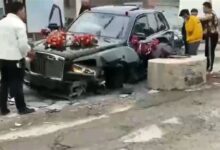 安徽一劳斯莱斯婚车撞上石墩受损严重 博主:可向设置限宽人员索赔 - v2ra小站