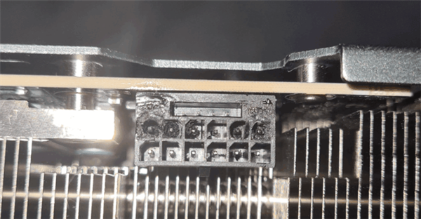 RTX 4090 16针电源线又烧了！加强版“躺平”也不行 - v2ra小站