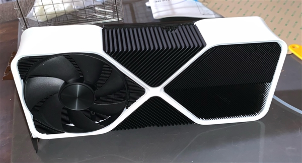 当RTX 4080变成白色：爱了 - v2ra小站