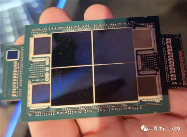 60核120线程 Intel首个Chiplet处理器正式发布:售价达1.7万美元 - v2ra小站