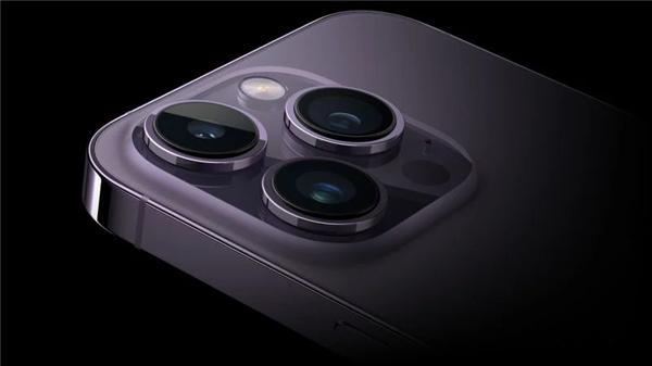 苹果版“望远镜”！曝iPhone 16 Pro/16 Ultra都会配备潜望长焦 - v2ra小站