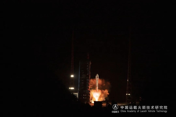 我国第一型“金牌火箭” 长二丙火箭成功发射亚太6E卫星 - v2ra小站