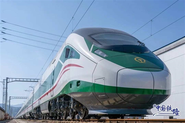 新型CR200J复兴号来了 这次是“高原版”：动力暴增 - v2ra小站