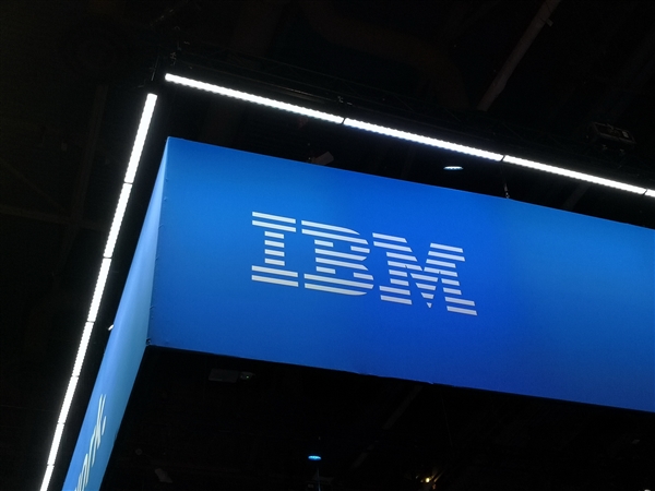 获11年来最大营收增幅照裁不误:IBM宣布将裁员3900人 - v2ra小站