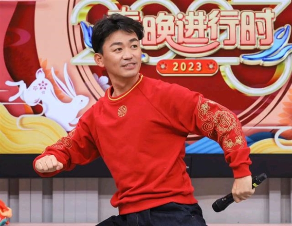 王宝强春晚三个节目史无前例！时隔15年再次登台 - v2ra小站