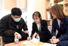 女大学生成中介销冠 卖出上亿豪宅：曾被吐槽高学历做中介浪费 拉低交大档次 - v2ra小站