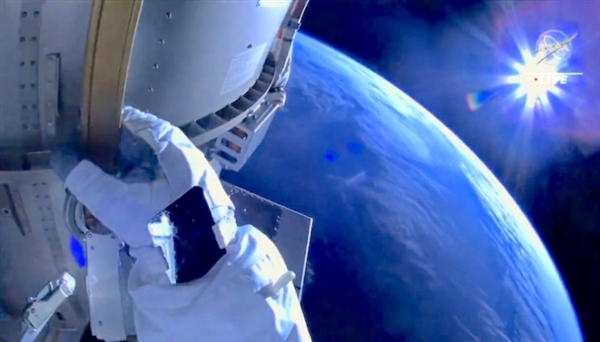 马斯克:SpaceX最强火箭“星舰”预计3月轨道首飞 - v2ra小站